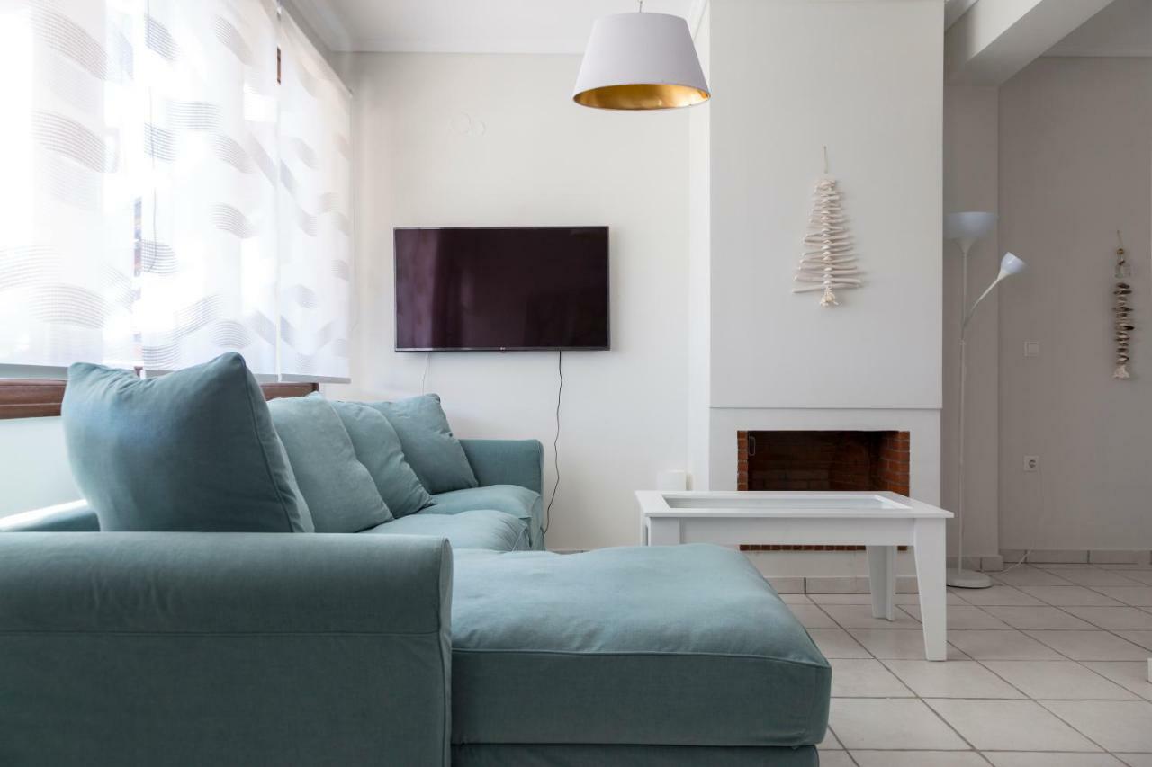 Villa Kristin 2 - 2Min Walk To Great Sandy, Shallow Beach 니키티 외부 사진